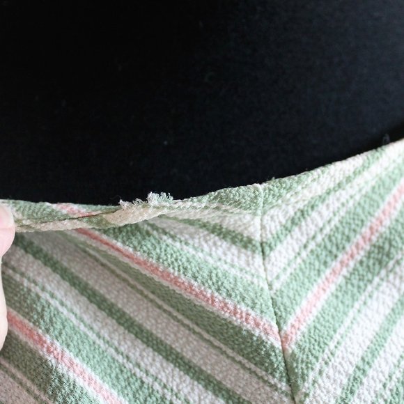 Monteau Peplum Blouse, Small - Picture 5 of 9